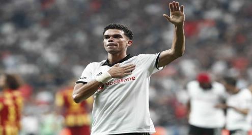 بيبي على أعتاب العودة إلى بورتو